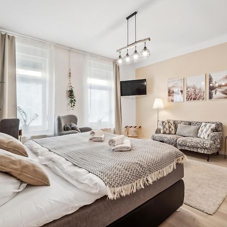 Roby-Erfurt Hbf-Nah, Balkon Apartment Exterior foto